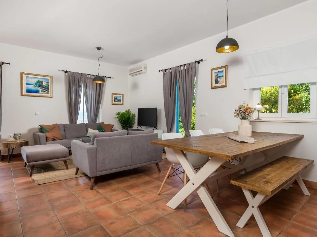 Holiday Home Casa Albertina-2 By Interhome Martina Croácia